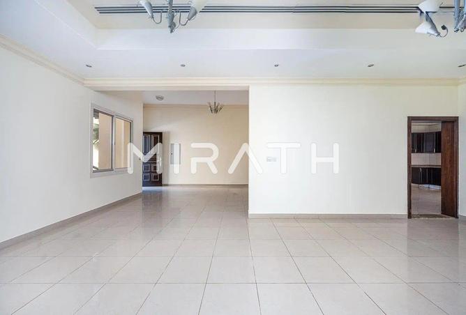 138303658 - Property Image 2