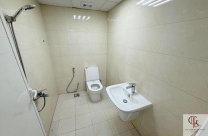Apartment - 2 Bedrooms - 3 Bathrooms for rent in Al Shawamekh - Abu Dhabi