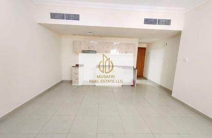 Apartment - Studio - 1 Bathroom for rent in Al Hafeet Tower 7 - Al Nahda - Sharjah