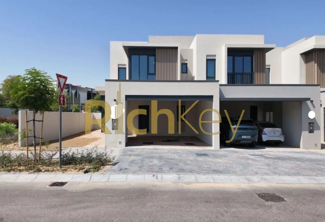 120182240 - Property Main Image