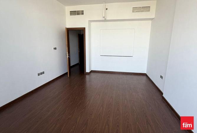 56149321 - Property Main Image