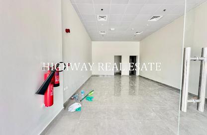 Shop - Studio - 2 Bathrooms for rent in Muwaileh 29 Building - Muwaileh - Sharjah