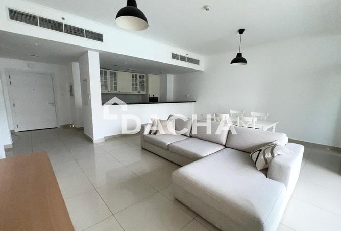 67444103 - Property Image 3