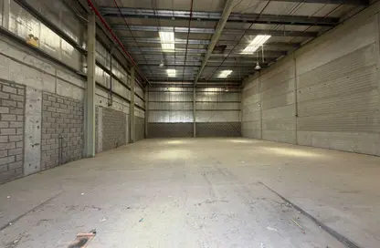 مستودع - استوديو - 1 حمام للايجار في الصجعة الصناعية - الصجعة - الشارقة