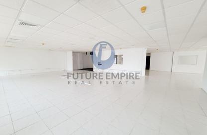 Office Space - Studio - 1 Bathroom for rent in Dune Building - Al Diyafah - Al Satwa - Dubai