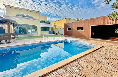 Villa - 4 Bedrooms - 6 Bathrooms for rent in Legacy Large - Legacy - Jumeirah Park - Dubai