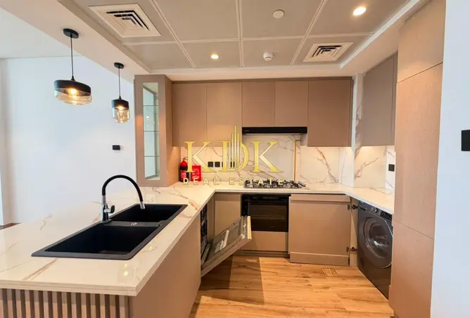 130669114 - Property Image 3