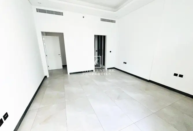 153306401 - Property Image 2