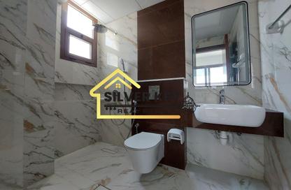 Apartment - 1 - 2 for rent in Al Mahatta - Al Qasimia - Sharjah