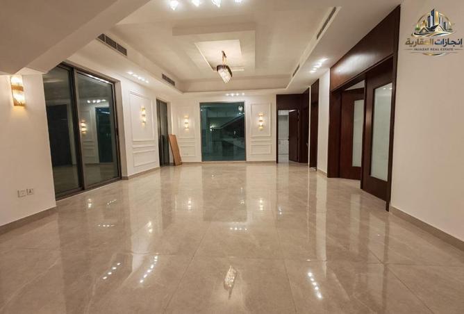 93572388 - صورة العقار 3