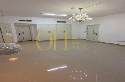 Apartment - 2 Bedrooms - 4 Bathrooms for sale in Oceanscape - Shams Abu Dhabi - Al Reem Island - Abu Dhabi