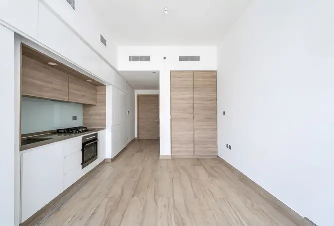 155574617 - Property Image 2