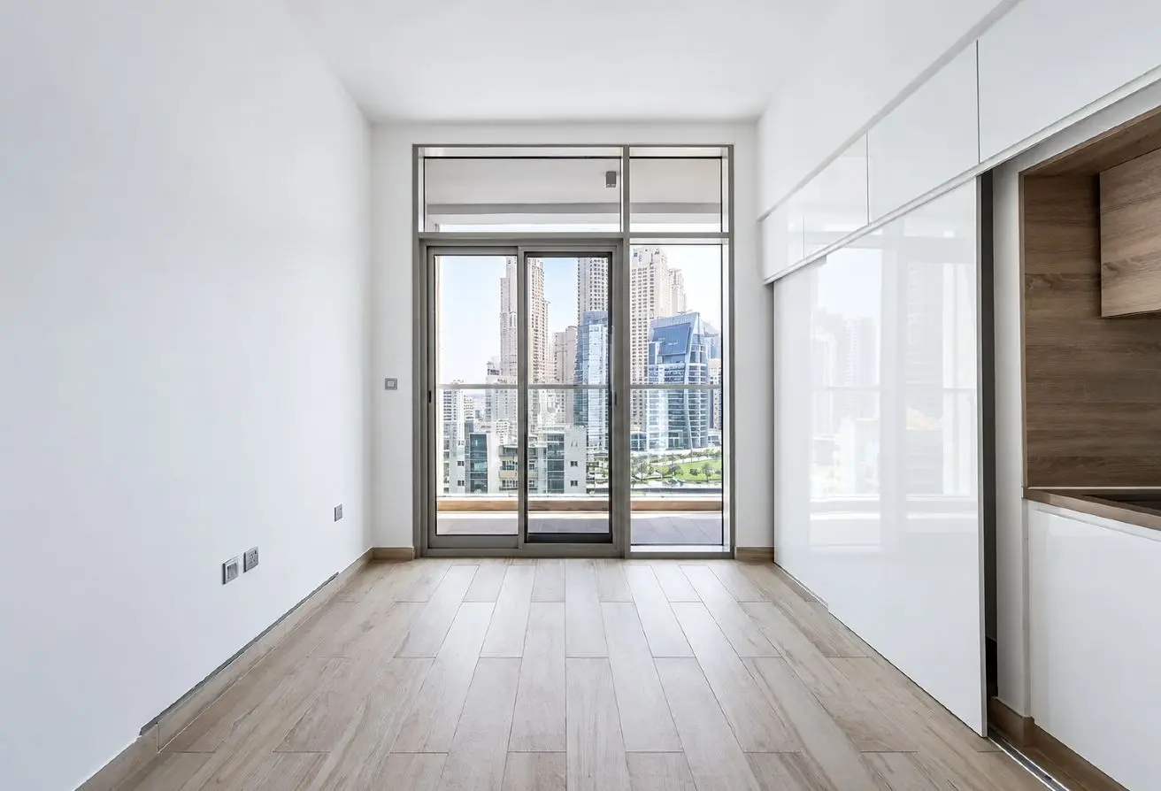 155574617 - Property Main Image