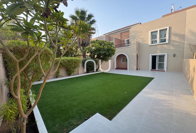 129740005 - Property Image 3