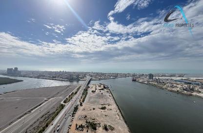 Apartment - 2 Bedrooms - 3 Bathrooms for rent in Julphar Residential Tower - Julphar Towers - Al Nakheel - Ras Al Khaimah