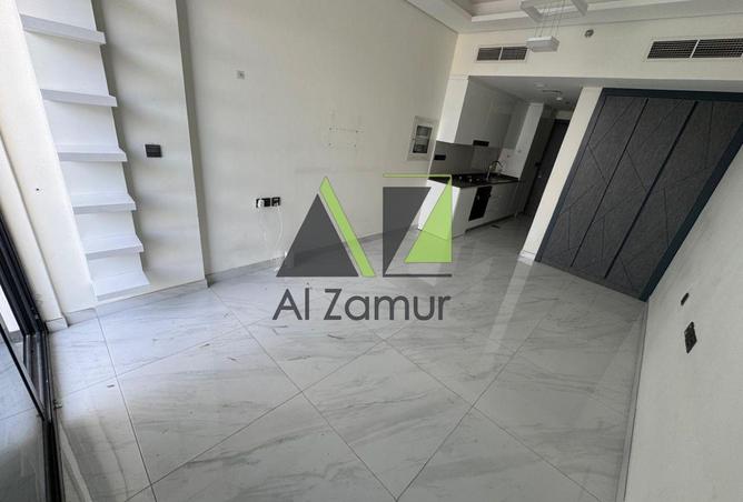 73115463 - Property Image 3