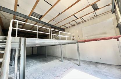 Warehouse - Studio - 1 Bathroom for rent in Al Quoz Industrial Area 1 - Al Quoz Industrial Area - Al Quoz - Dubai