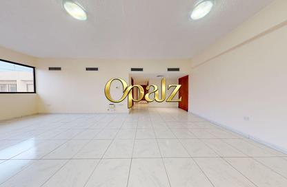 Apartment - 1 - 1 for rent in Golden Sands 2 - Al Mankhool - Bur Dubai - Dubai