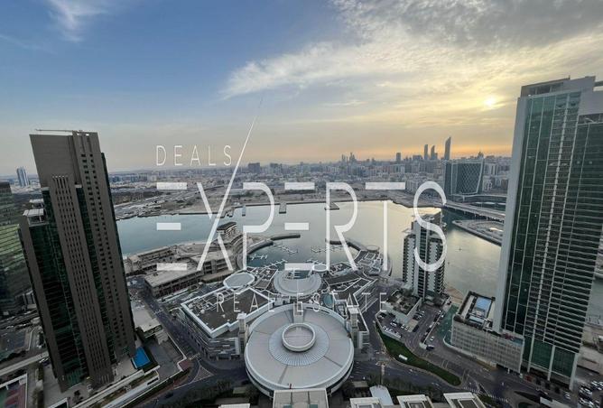 Ready to Move | Well Maintained | Sea View