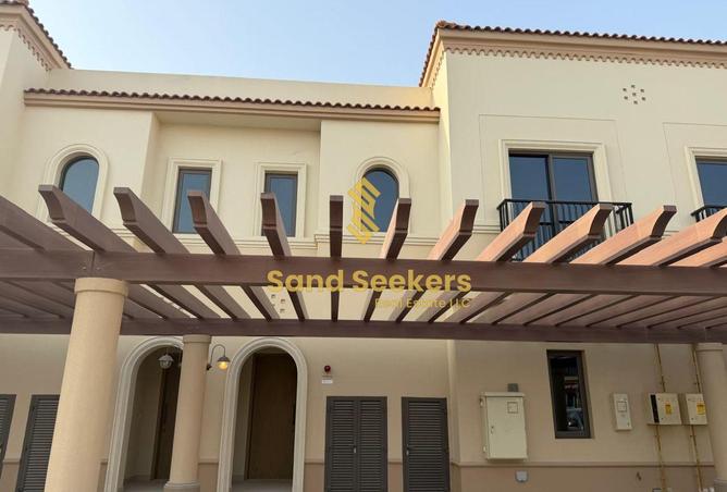 127008942 - Property Image 2