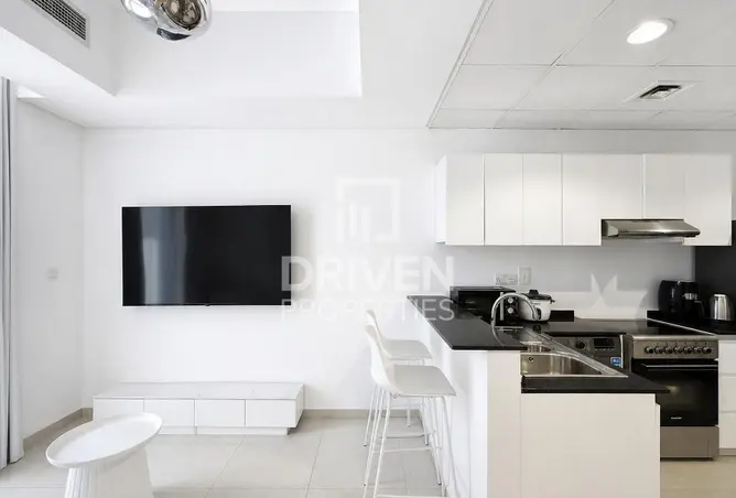 161401003 - Property Image 2