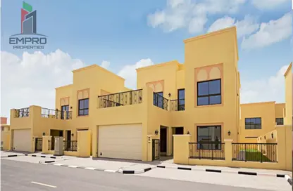 Villa - 4 Bedrooms - 5 Bathrooms for rent in Nad Al Sheba Villas - Nad Al Sheba 3 - Nad Al Sheba - Dubai