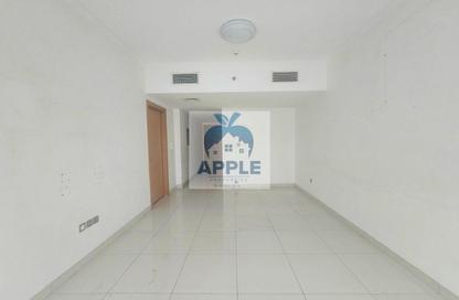 Apartment - 1 Bedroom - 2 Bathrooms for rent in Muwaileh 3 Building - Muwaileh - Sharjah