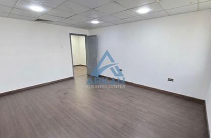 Office Space - Studio - 2 Bathrooms for rent in Al Ashram Building - Al Garhoud - Dubai