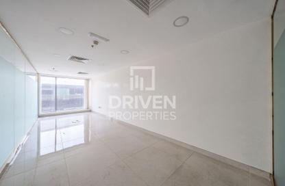 Office Space - Studio - 1 Bathroom for rent in The Curve - Al Quoz 3 - Al Quoz - Dubai