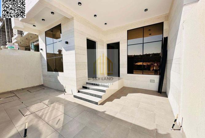 60156148 - Property Image 2