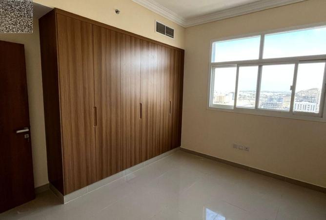 92265512 - Property Main Image