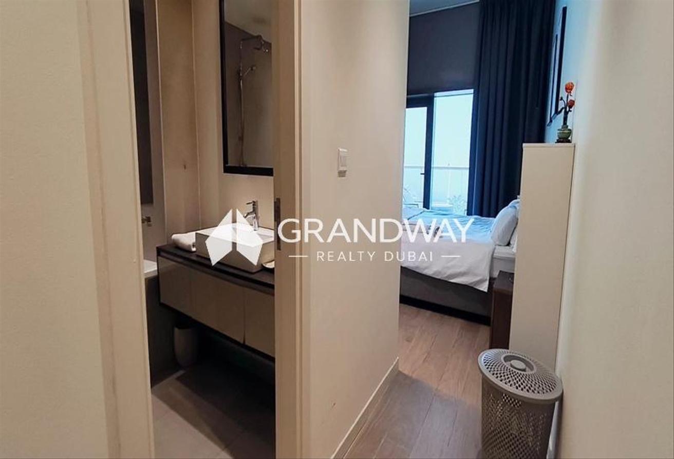 Spacious 1BR | Modern Layout | Prime Location photo 15