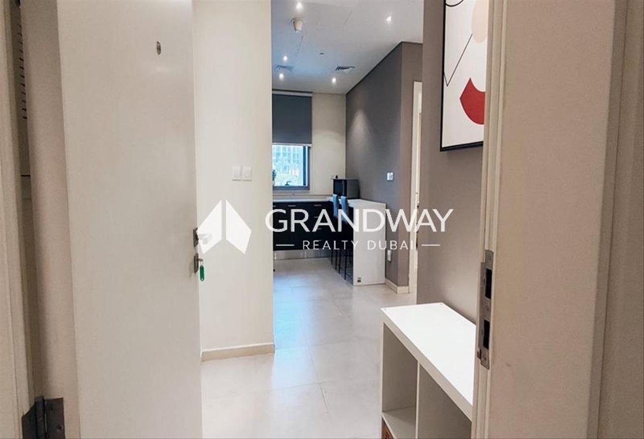 Spacious 1BR | Modern Layout | Prime Location photo 21
