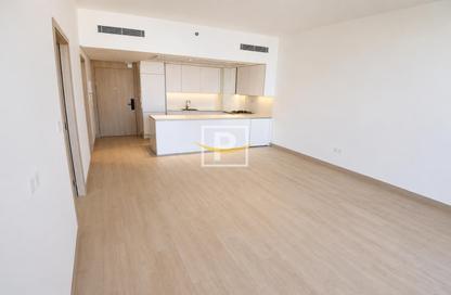 شقة - غرفة نوم - 2 حمامات للايجار في لوما بارك فيوز - منطقة 14 - قرية جميرا الدائرية - دبي