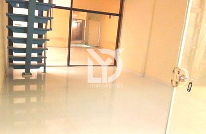 Shop - Studio for rent in Al Twar 1 - Al Twar - Dubai