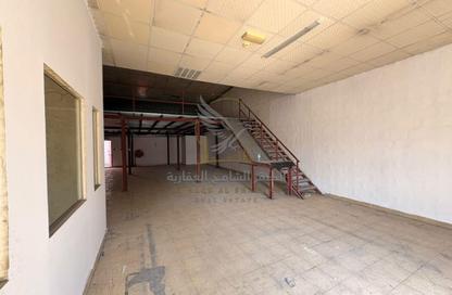 مستودع - استوديو - 1 للإيجار في المنطقة الصناعية 11 - المنطقة الصناعية بالشارقة - الشارقة مستودع - استوديو - 1 للإيجار في المنطقة الصناعية 11 - المنطقة الصناعية بالشارقة - الشارقة