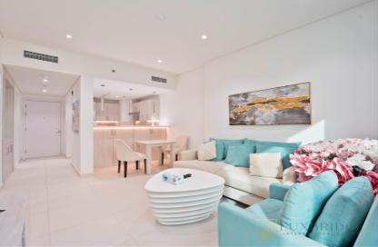 Apartment - 1 - 2 for rent in Seven Palm - Palm Jumeirah - Dubai Apartment - 1 - 2 for rent in Seven Palm - Palm Jumeirah - Dubai