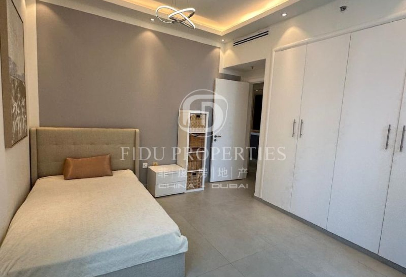 Renovated | Fully Furnished | Closed to Metro