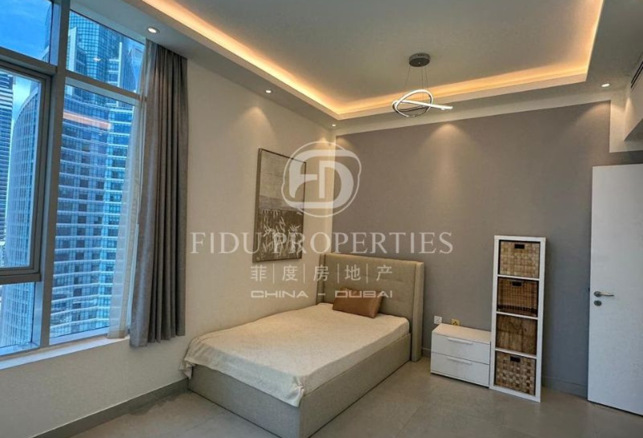 Renovated | Fully Furnished | Closed to Metro