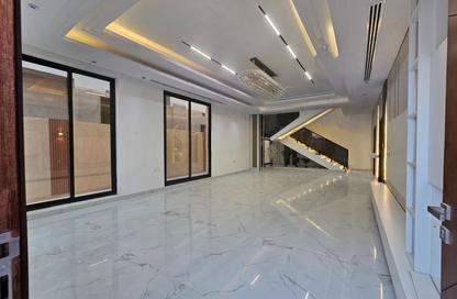 Villa - 5 - 7 for sale in Al Zaheya Gardens - Al Zahya - Ajman