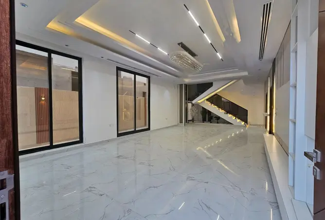 146011763 - Property Image 2