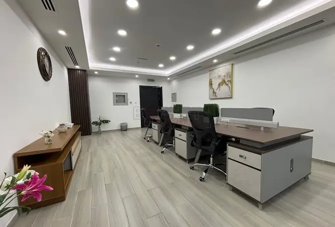 128813117 - Property Image 2