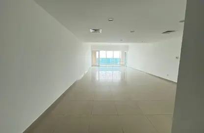 Apartment - 3 Bedrooms - 4 Bathrooms for rent in Al Mamzar Tower - Al Mamzar - Sharjah - Sharjah