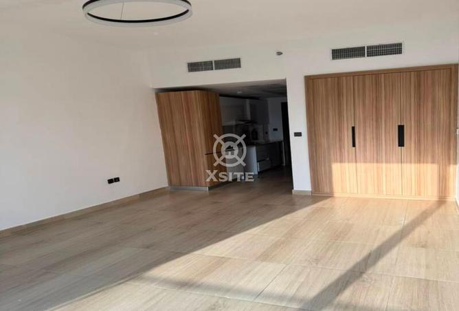121115827 - Property Main Image