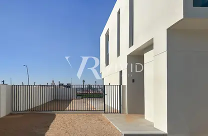 Townhouse - 4 Bedrooms - 5 Bathrooms for rent in Orania - The Valley - Dubai