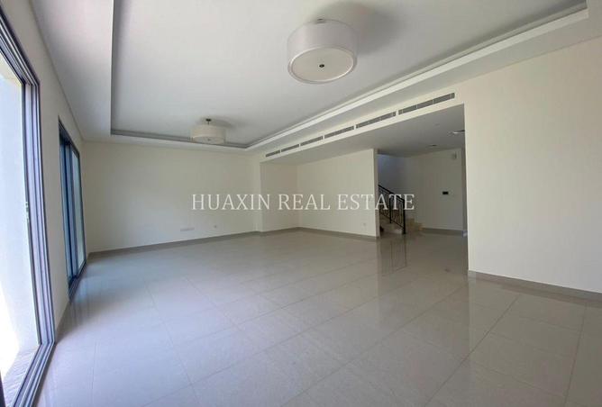 76564627 - Property Image 2