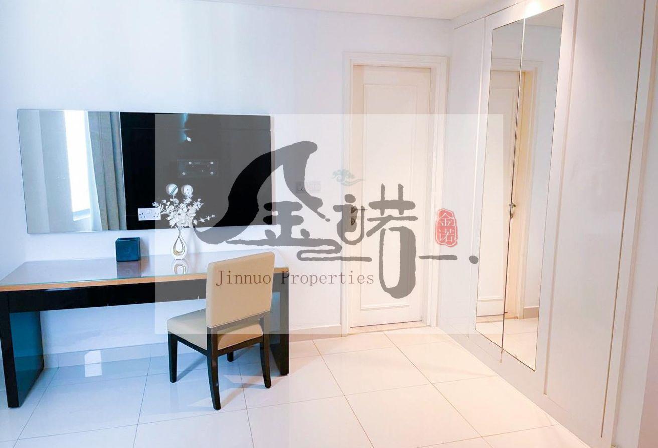 Furnished 1BR Apartment | Prime Location photo 4