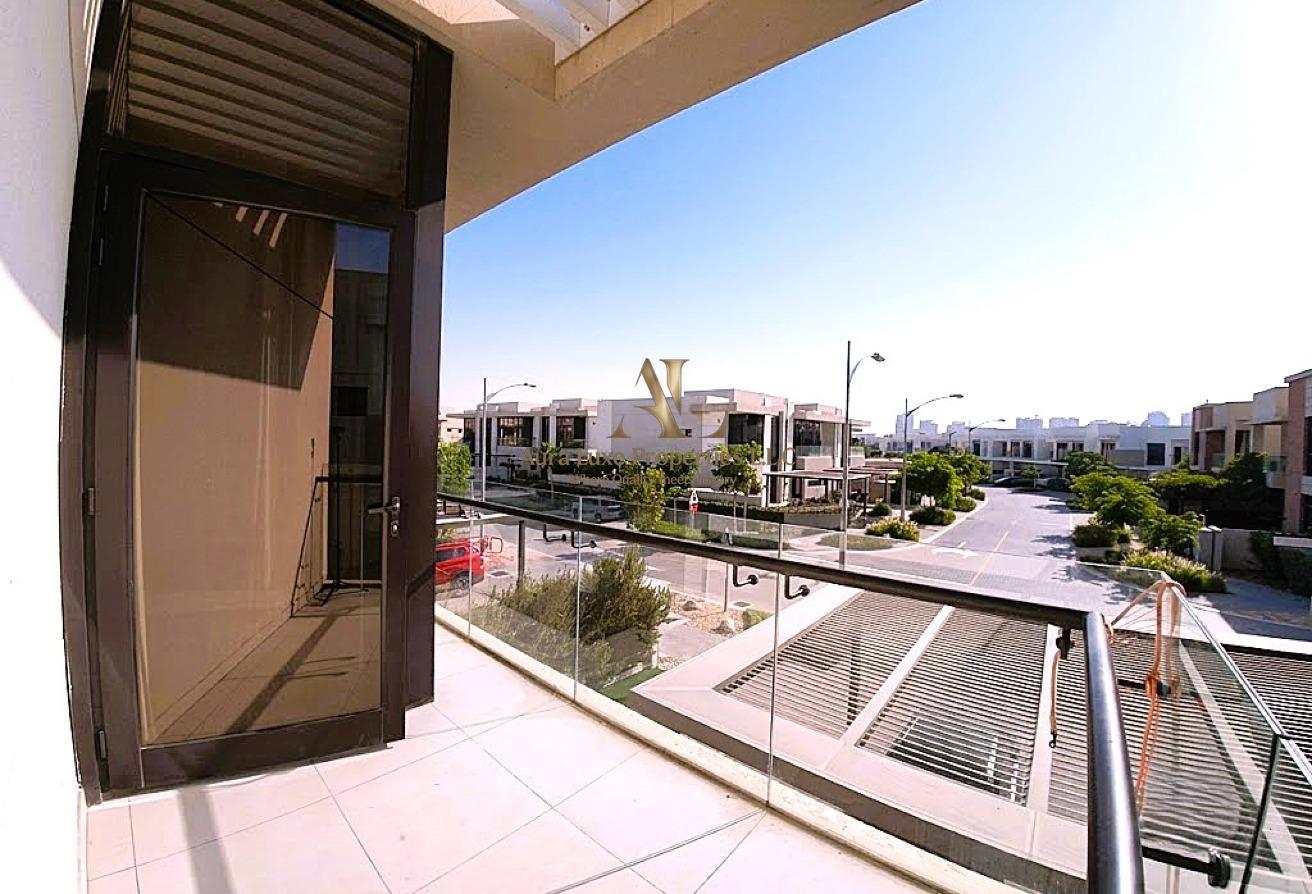 Fully Upgraded Corner Townhouse | Move-In Ready photo 22