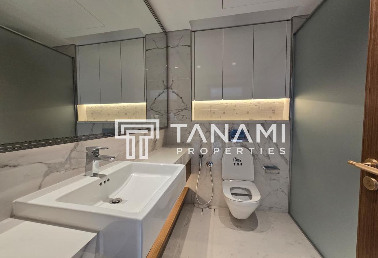 Modern 2BD | Spacious Layout | Prime Location photo 11