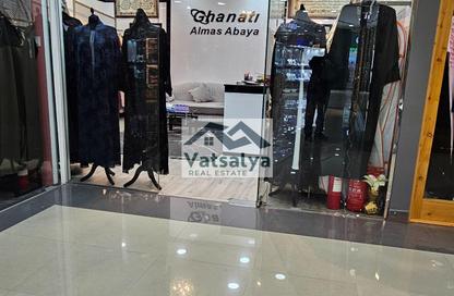 Retail - Studio for rent in Al Manara - Dubai